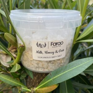 Milk, Honey & Oats Bath Salt Tub